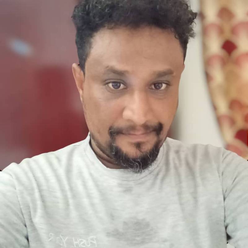 Mohamed, 18, Hongkong