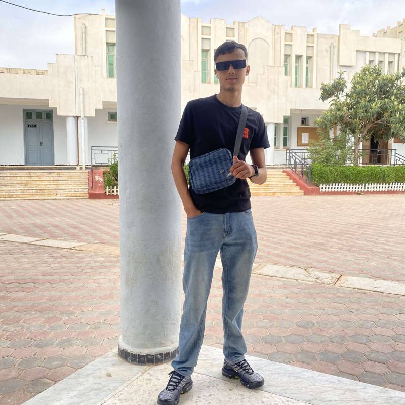 Daniel, 18, Los Angeles