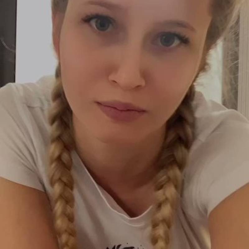 Stella brooks, 30, Chittagong