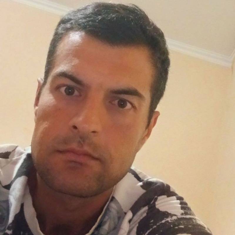 Erkin, 36, Los Angeles