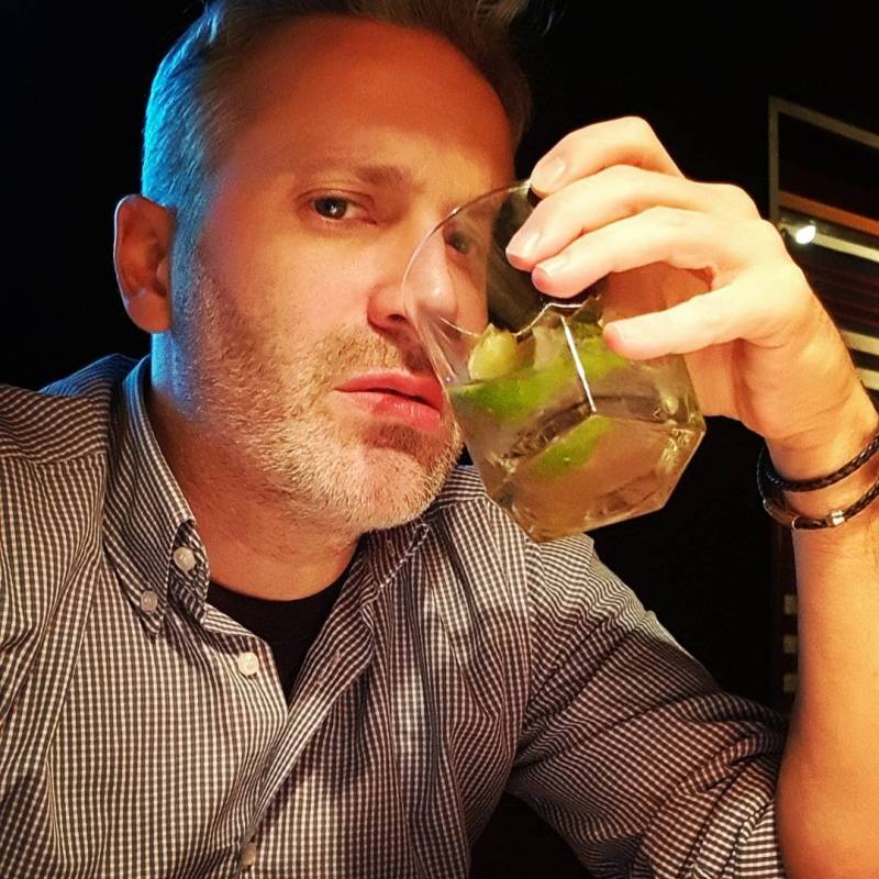 Peter, 59, Saudi Arabia