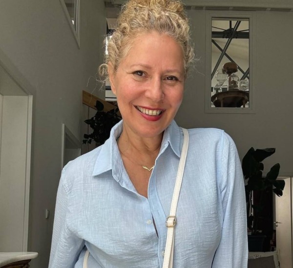 Asta, 54, California