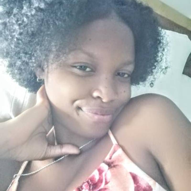 Clarissa, 22, Madagascar