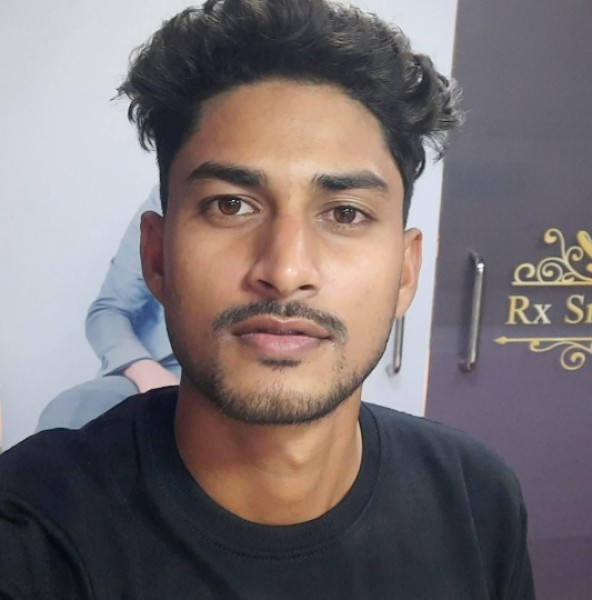 Ayon, 23, Bogra