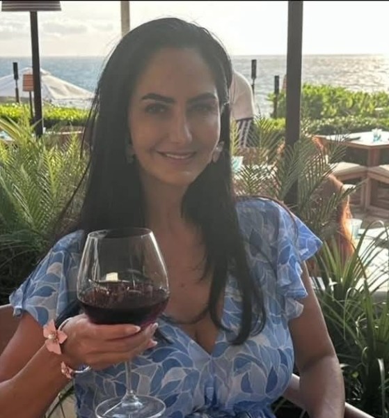 Sonia, 41, uk
