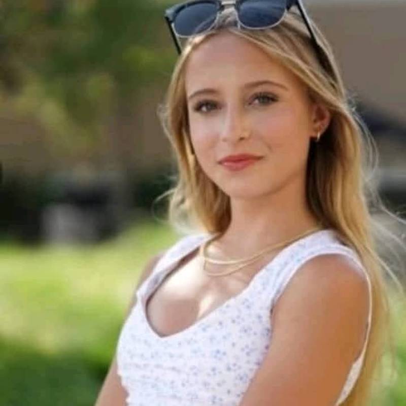 Caliee, 27, Iran