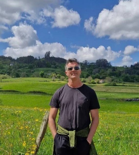 Gualtiero, 50, Bogra