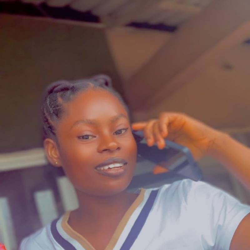 Aniekan, 21, Canada
