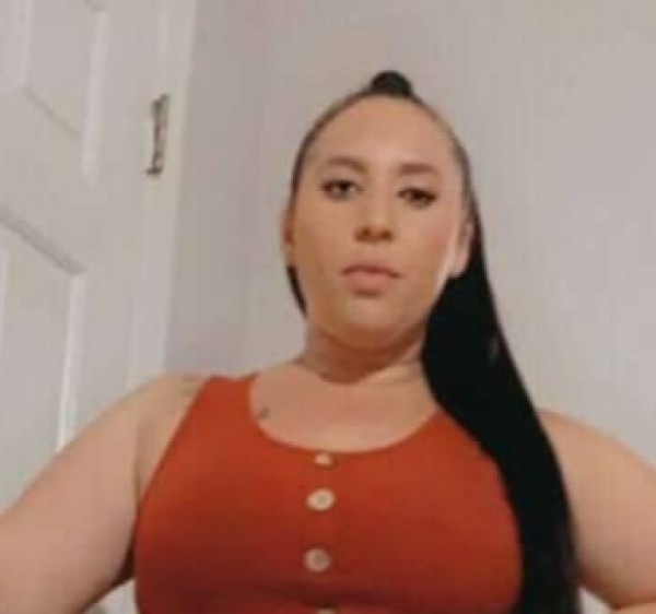 Angela, 33, Warren Ohio