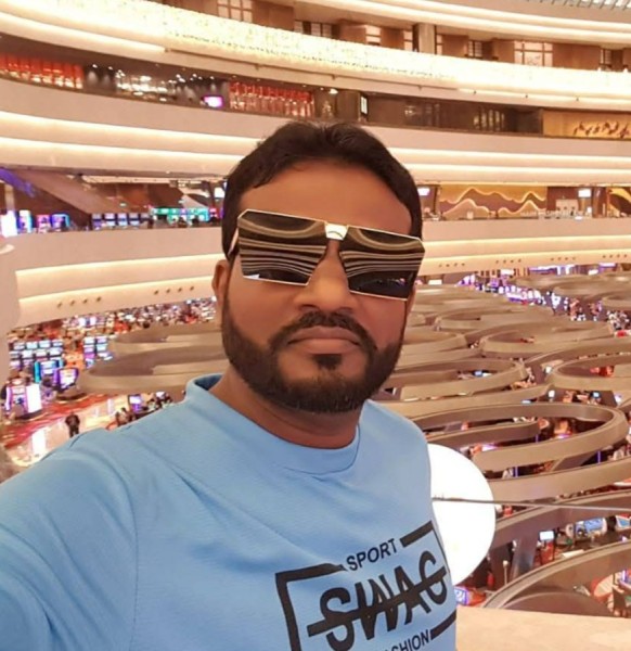 Mahmud, 31, Naveda