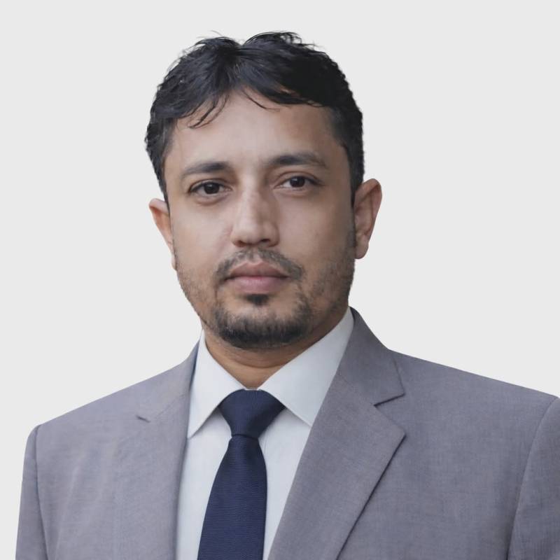 Mukul, 32, Canada