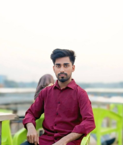 MD RABBI HOSHEN, 24, Chittagong