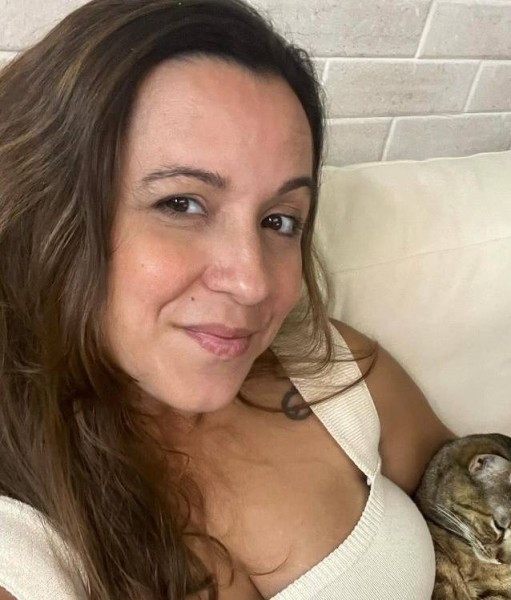 Cee, 48, DHAKA Bangladesh