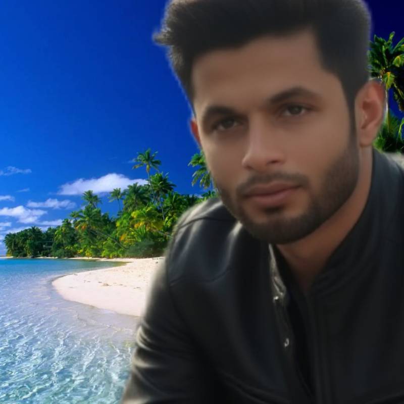 Nahid, 28, United Arab Emirate