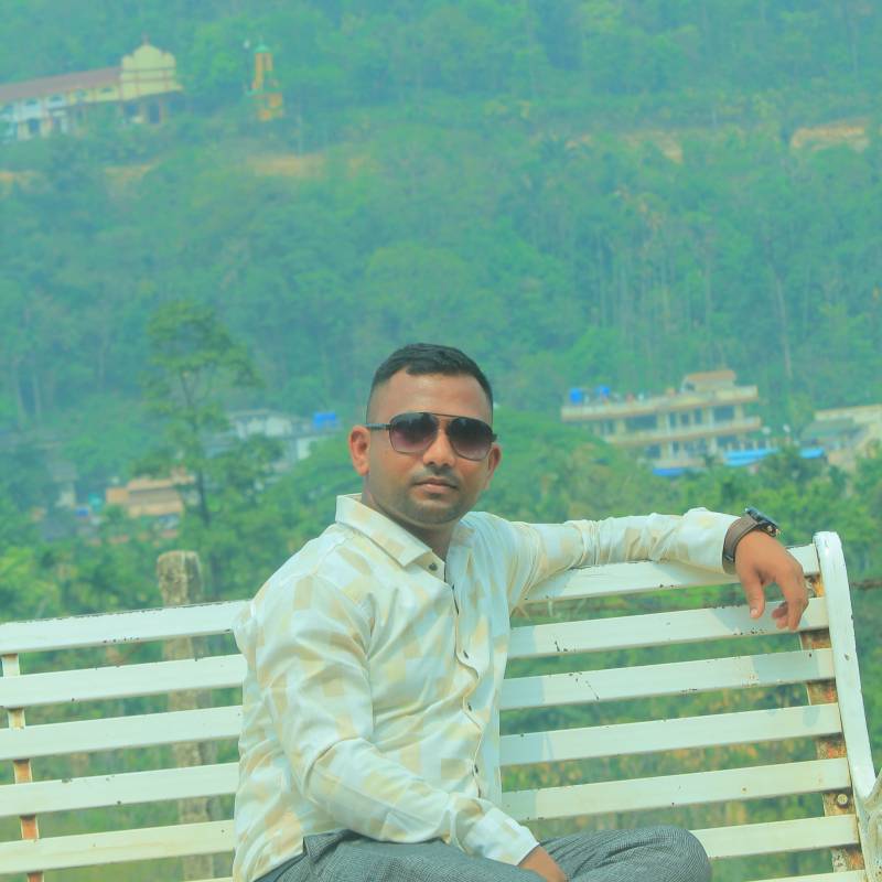Oshit, 34, Madagascar