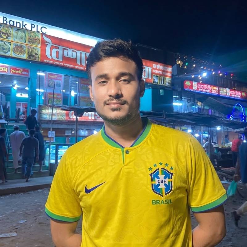 MD Nazir, 26, carlifonia