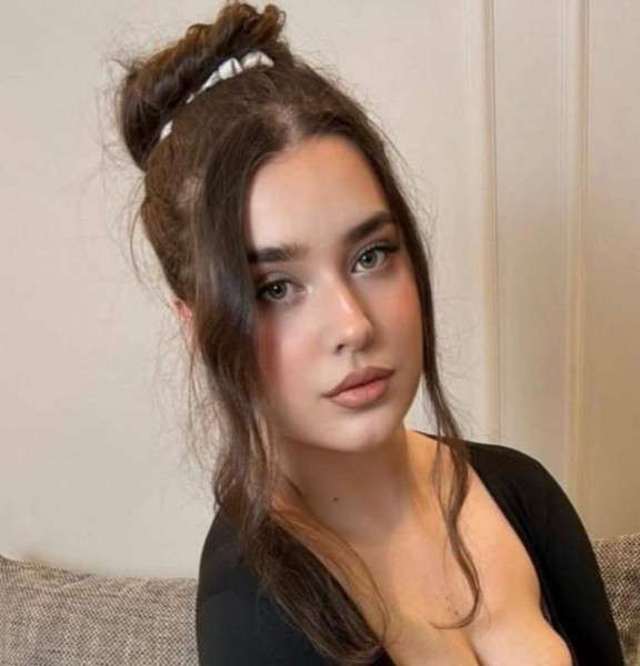 Jessie, 31, United Kingdom