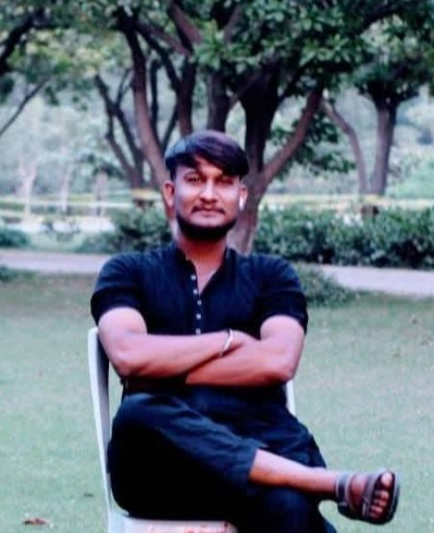Mohammad Osama Ahmed, 28, carlifonia