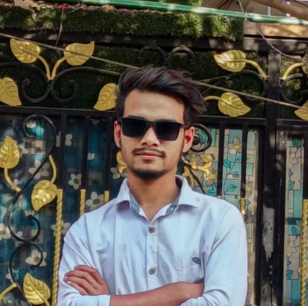 Ariyan sifat, 23, Australia Brisbane