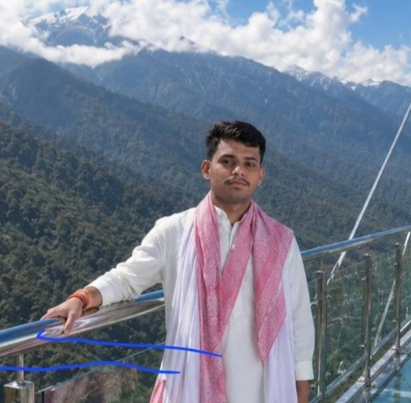 Hemant, 20, Tangail