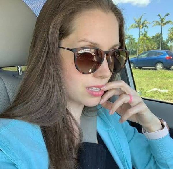 Marie, 29, United States of America