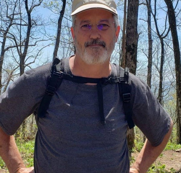 Antoni, 61, Simdega kullukera