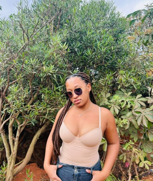 Mellanie, 22, Miami Florida