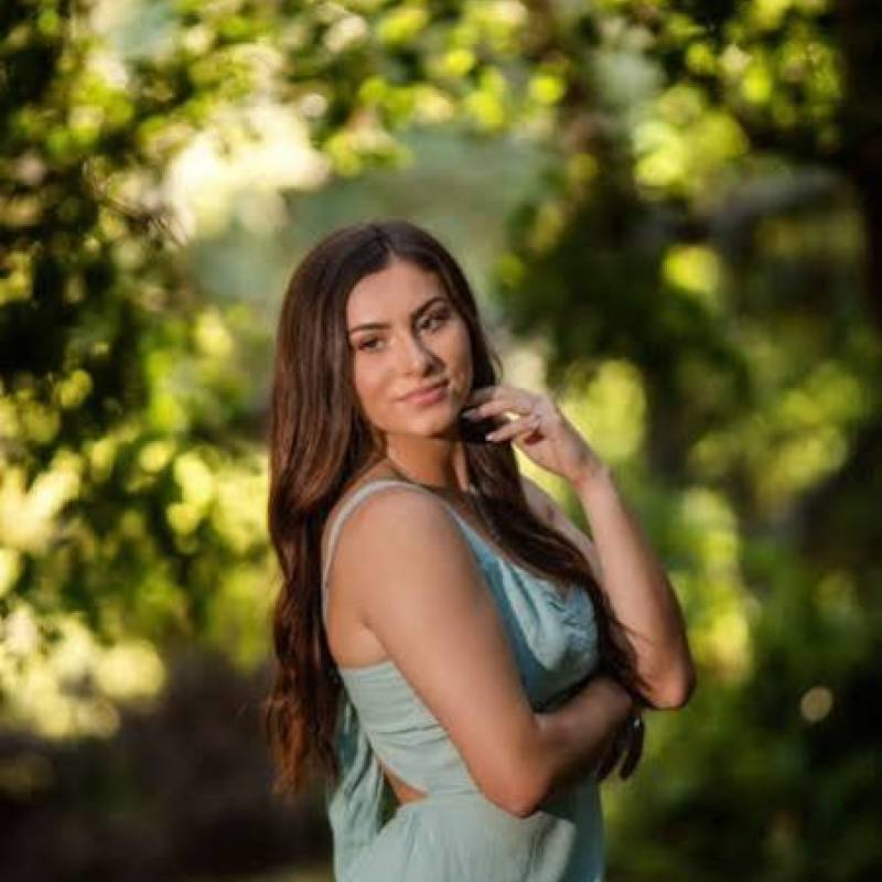 Aliah, 29