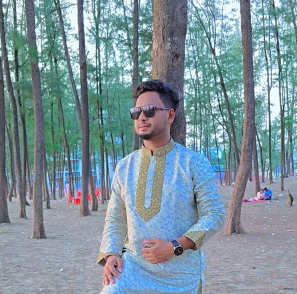 Arif Ahamed, 32, Bogra