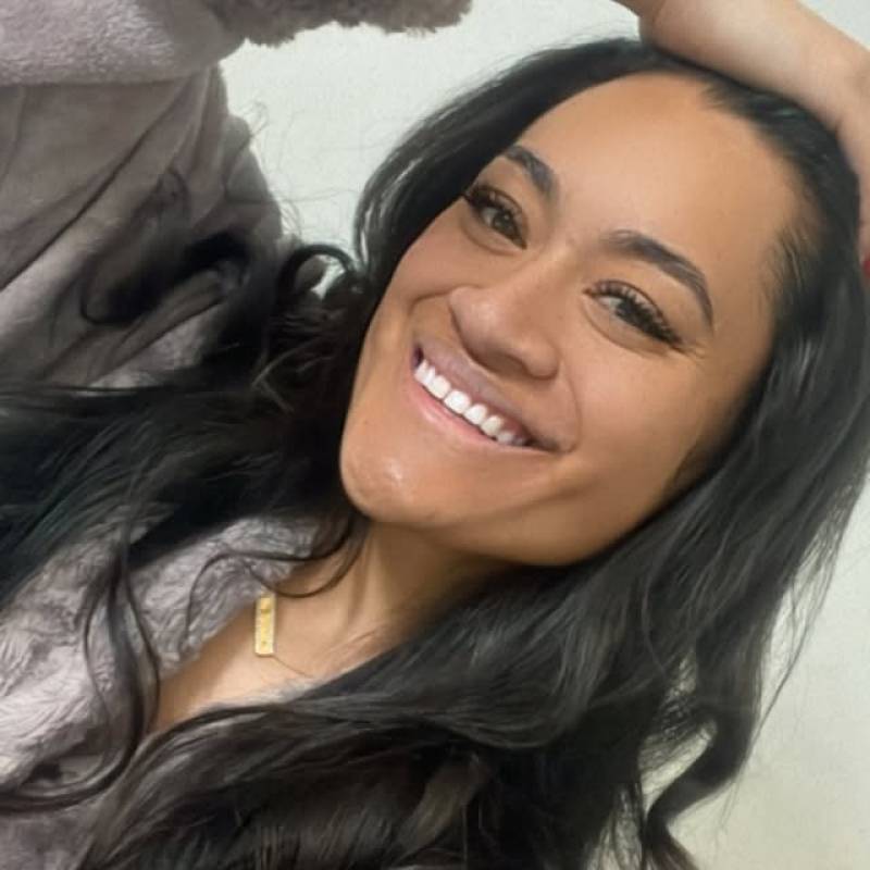 Olivia50335 dating